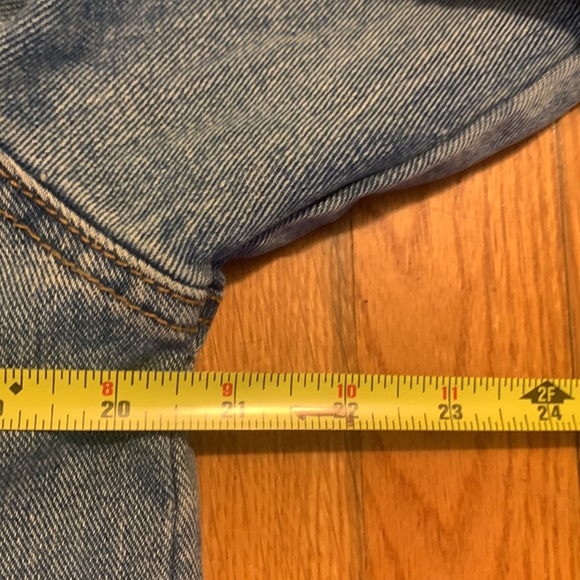 EMBROIDERED DENIM JACKET WITH TIGER BEES ROSES - Picture 10 of 14